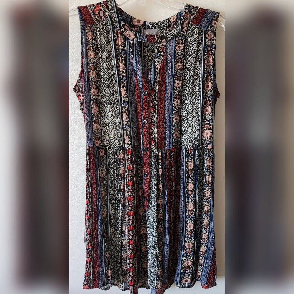 Braeve Dress Size M Floral Sleeveless Button Front